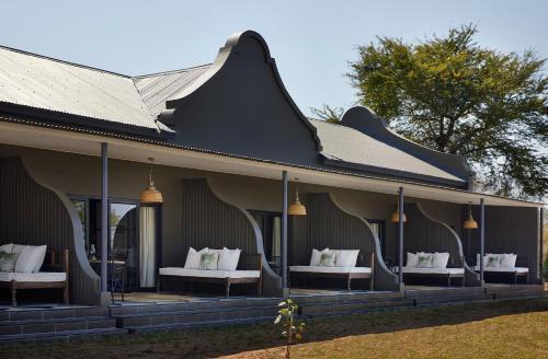 Comoditats, Zambezi Grande Private Game Experience in Mafuta