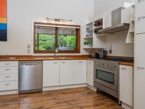 Matapouri Hideaway - Matapouri Holiday Home Matapouri Hideaway - Matapouri Holiday Home