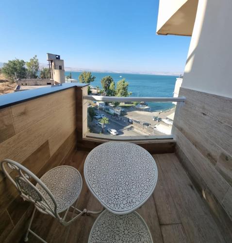 מגדלי המלכים בוטיק כנרת in Tiberias