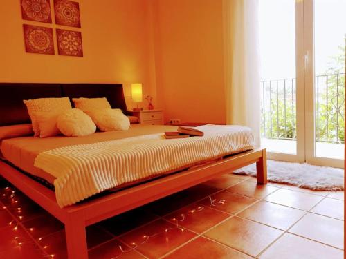 Casa con Encanto,disfruta de su paz y tranquilidad in Adzaneta