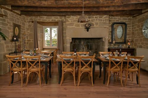 Banquet hall, Domaine du Vidal in Camps-Saint-Mathurin-Léobazel