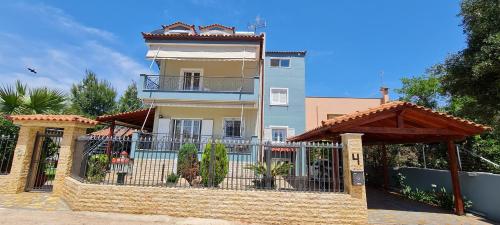 'The Swan' Amazing Cottage with Patio and Jacuzzi gîte à louer Mati