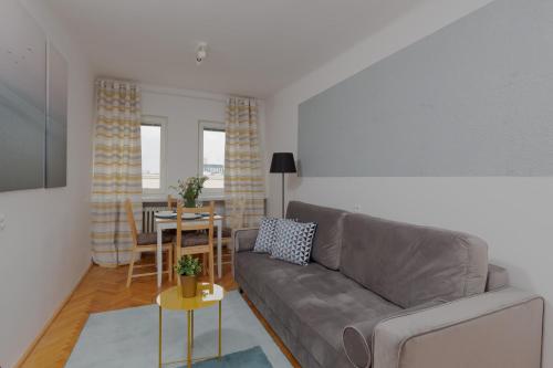 Stars Apartament City Center by Noclegi Renters, Varsavia (foto 9)