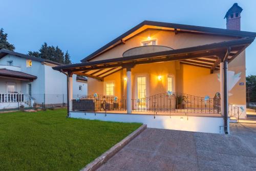 Viesnīcas āriene, Villa Palma with Grill & Pool in Gedici
