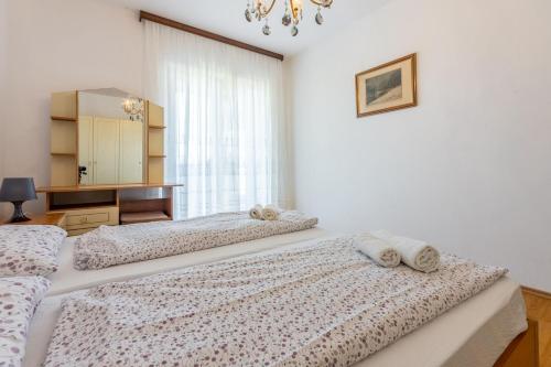 Apartment Vazmica - image 4