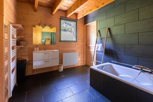 Vannas istaba, Chalet Le Paradis Perdu in Sauto