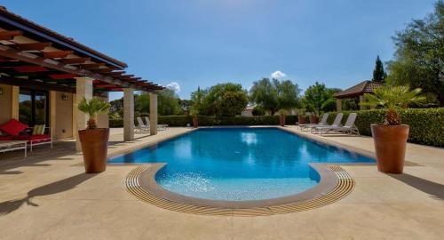 Villa Delphin 375 Fantastic villa with amazing outside space, Aphrodite Hills