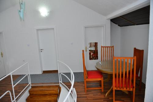 Hety - image 4