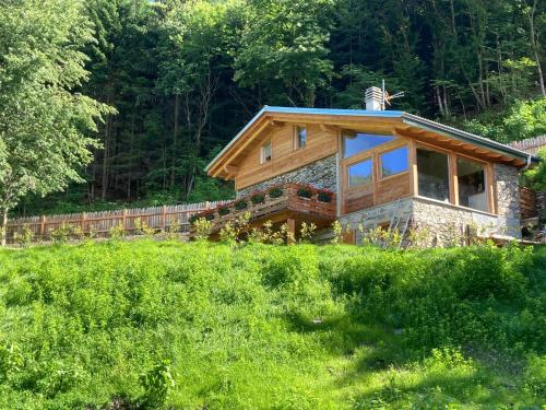  Cozy Nature House in Colico