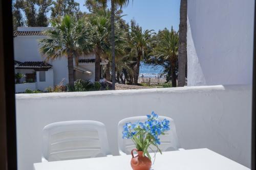 Sea View Peaceful Marbella Beach - image 12