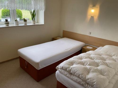 Lorisch 1 (EG) - ABC337