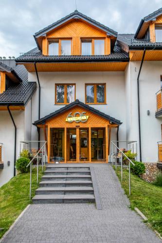 Stacja 605 - image 3
