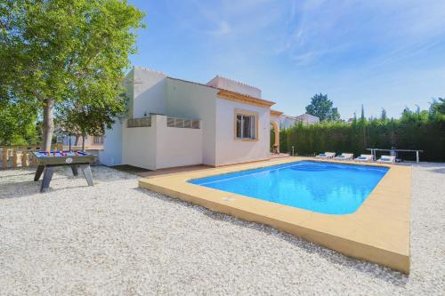 Two-Bedroom Villa image 7