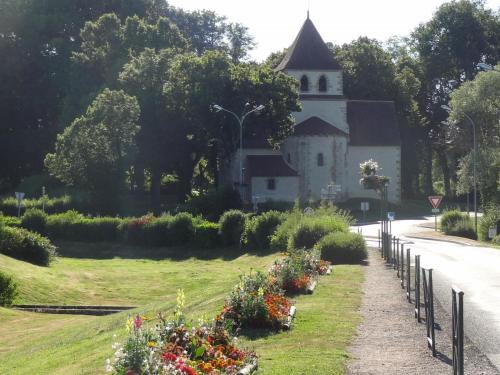 Gîte Chapeau, 3 pièces, 4 personnes - FR-1-489-269