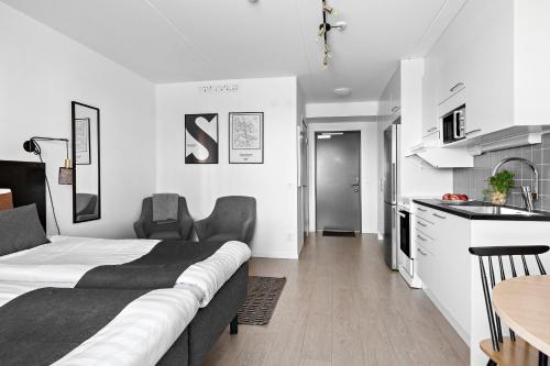 Forenom Hotels & Apartments Flemingsberg - 10min from Älvsjö