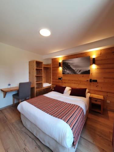 Auberge De La Croix Perrin - image 8