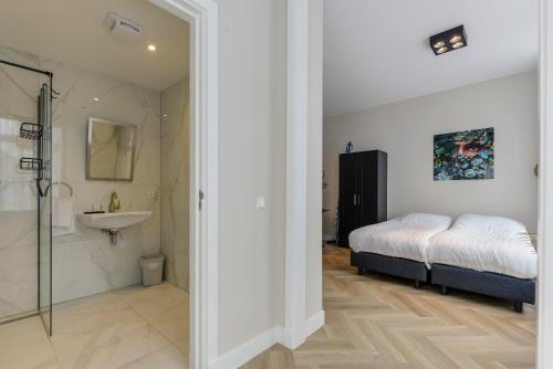 Guestroom, Novallure Short Stay Apartments in Leidschendam