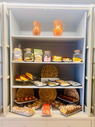 Hotel Jeni & Restaurant - image 5