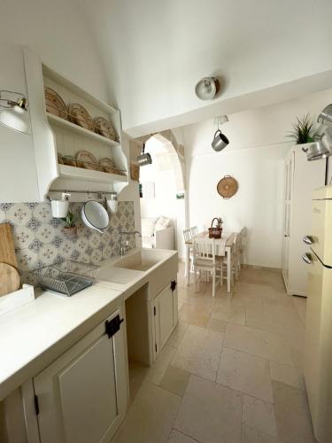 Tetti Bianchi - Deva's Suite Home - Ostuni