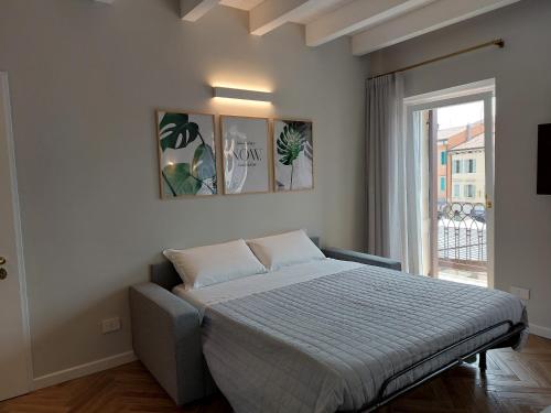 HomeThirtyFour, Verona (photo 9)