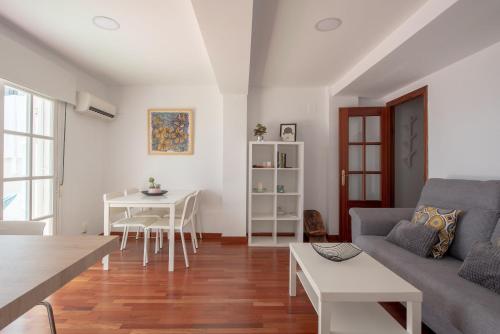 Calle San Jacinto, 57 Apartamento, Sevilla (Foto 3)