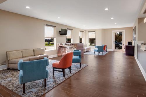 Days Inn by Wyndham Niceville/Eglin Air Force Base - image 34