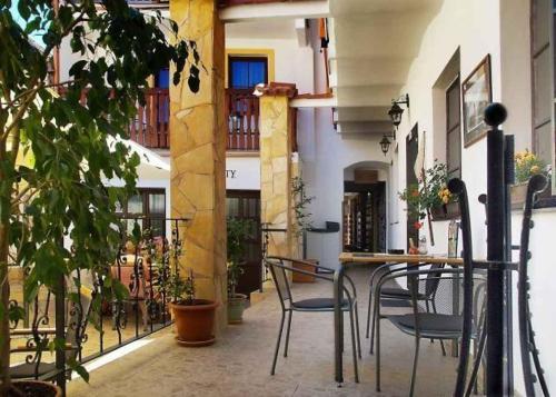 Facilities, Rozmberska basta in Trebon