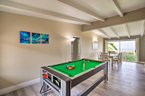 Stunning Palos Verdes Escape Pool, Fire Pit! in Rancho Palos Verdes, USA