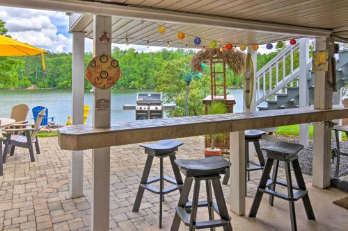 Paradise Lakehouse in Hickory with Dock and Views! in Hickory, USA