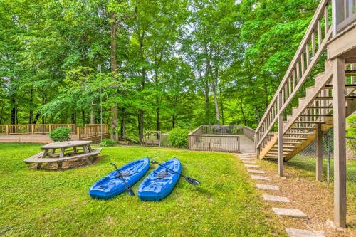 Barren River Lake Home with Boat Dock and Grill!