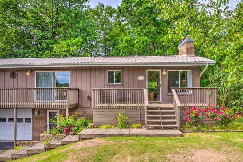 Barren River Lake Home with Boat Dock and Grill!