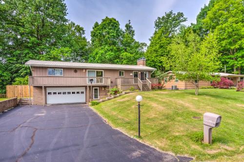 Barren River Lake Home with Boat Dock and Grill!