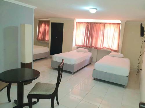 Family Room image 4