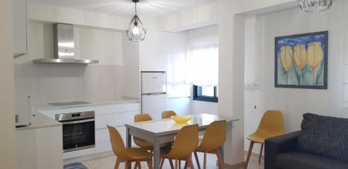  2 D Las Flores in 36970 Portonovo