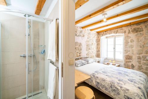 Old Town Historical Residence Apartment 1