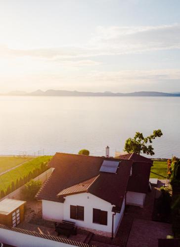 Kilátás, Balaton View Apartment in Balatonboglár