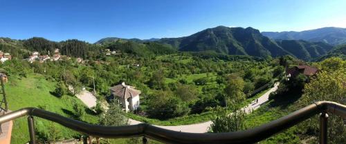 Surrounding environment, Хотел Варненци in Asenovgrad