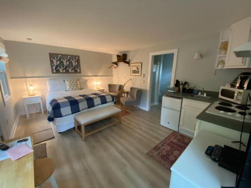 Hanscom's Motel & Cottages in 歐洛諾