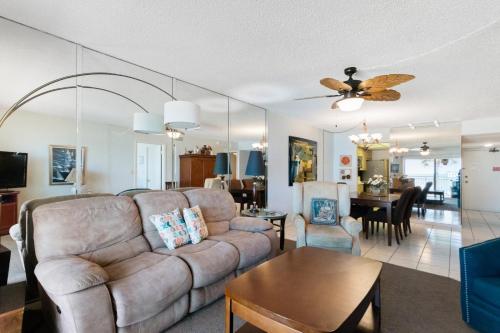 111 Madeira Norte Condo - image 11