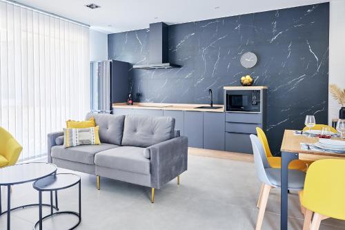 9 NIDOS Céntrica Suites - Nuevo - Apartment - Plasencia