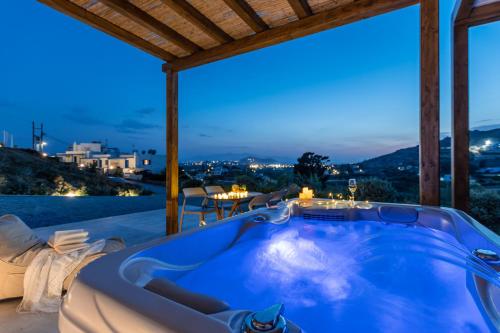 Naxos Pantheon Luxury Apartments