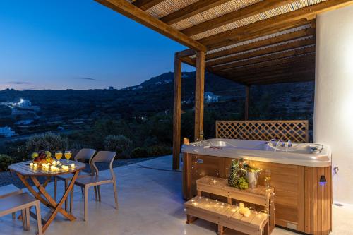 Naxos Pantheon Luxury Apartments in Agkidia