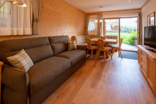 2 bedrooms, 2 beds