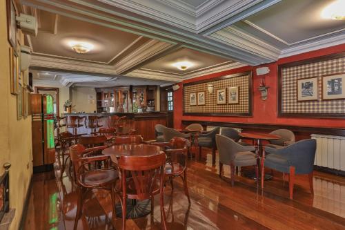 Le Suisse Elegance Hotel - image 8