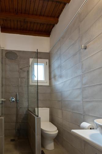 One-Bedroom Apartment (4 Adults) image 2