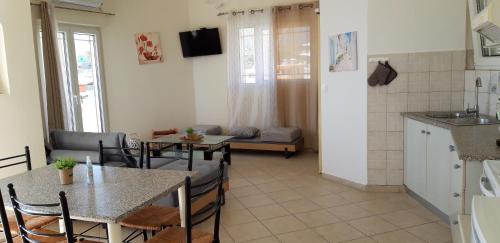 Ikaros Villa - image 13