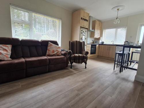 Farnaught Farmhouse Apartment, Lough Rynn, Mohill in Mohill