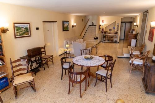 ผับ/เลาจน์, Can Rosich in ซานตา ซูซานนา