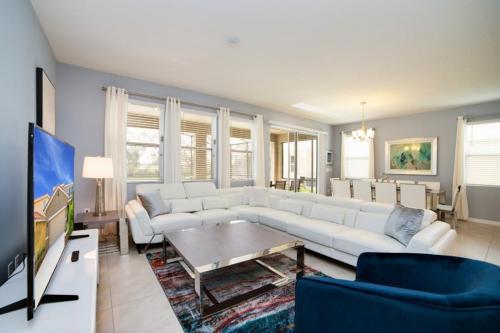 Amazing 5 Bedroom Solterra New Resort Home villa in Davenport, USA