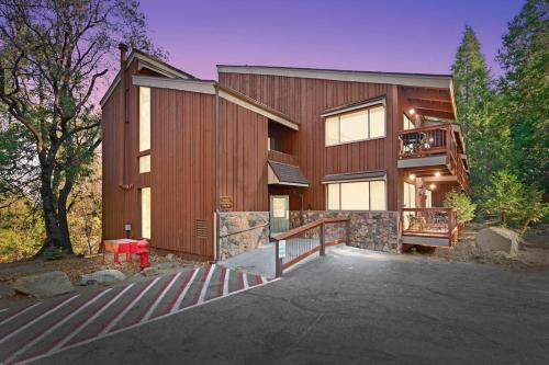 Yosemite West Condos Yosemite West Condos